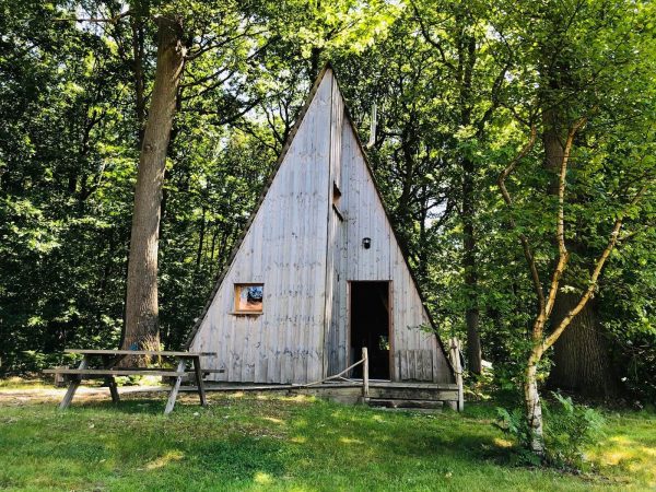 Extraordinary accommodation