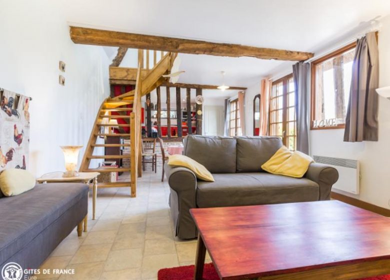 Gîte LA COUR AUX FLEURS
