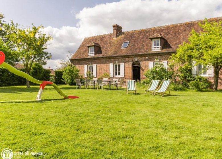 Gîte MAISON ROUGE