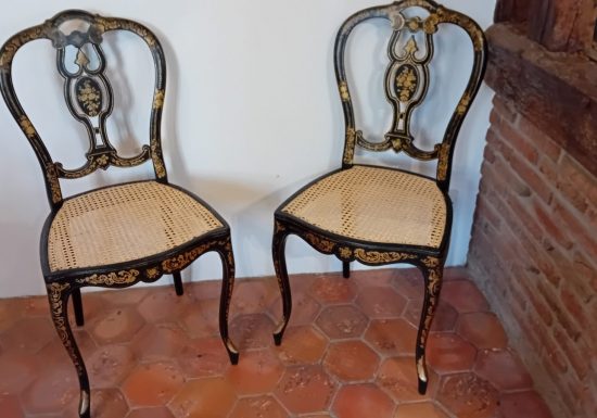 Sylviane Magnan-Stalin (upholstery and chair canning)