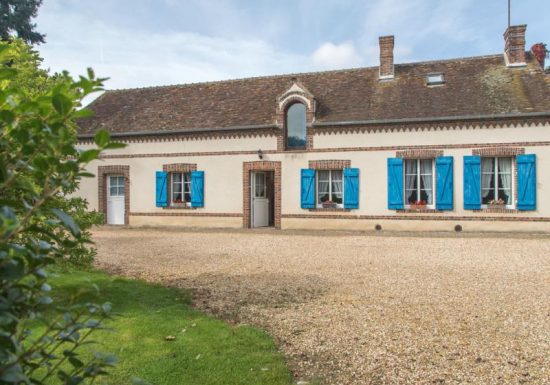 BREUX SUR AVRE Chambre d’hôtes La Troudière