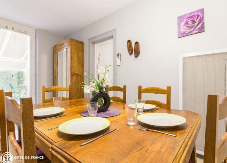 Gîte Mr et Mme MOUGE – ST LUC