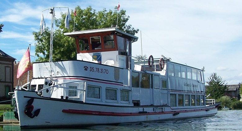 Rives de Seine Cruises