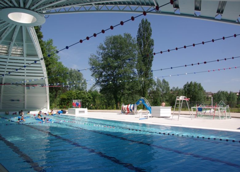 Etrepagny Swimming Pool