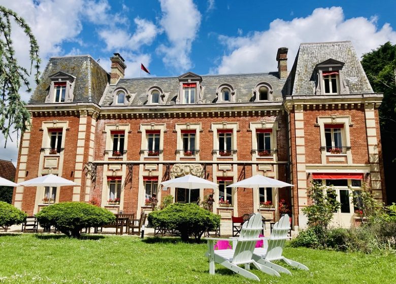 Hôtel Château Corneille – Restaurant La Closerie